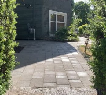 Residential landscaping install - interlocking bricks