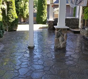 outdoor patio installation - interlocking pavers installation - detail